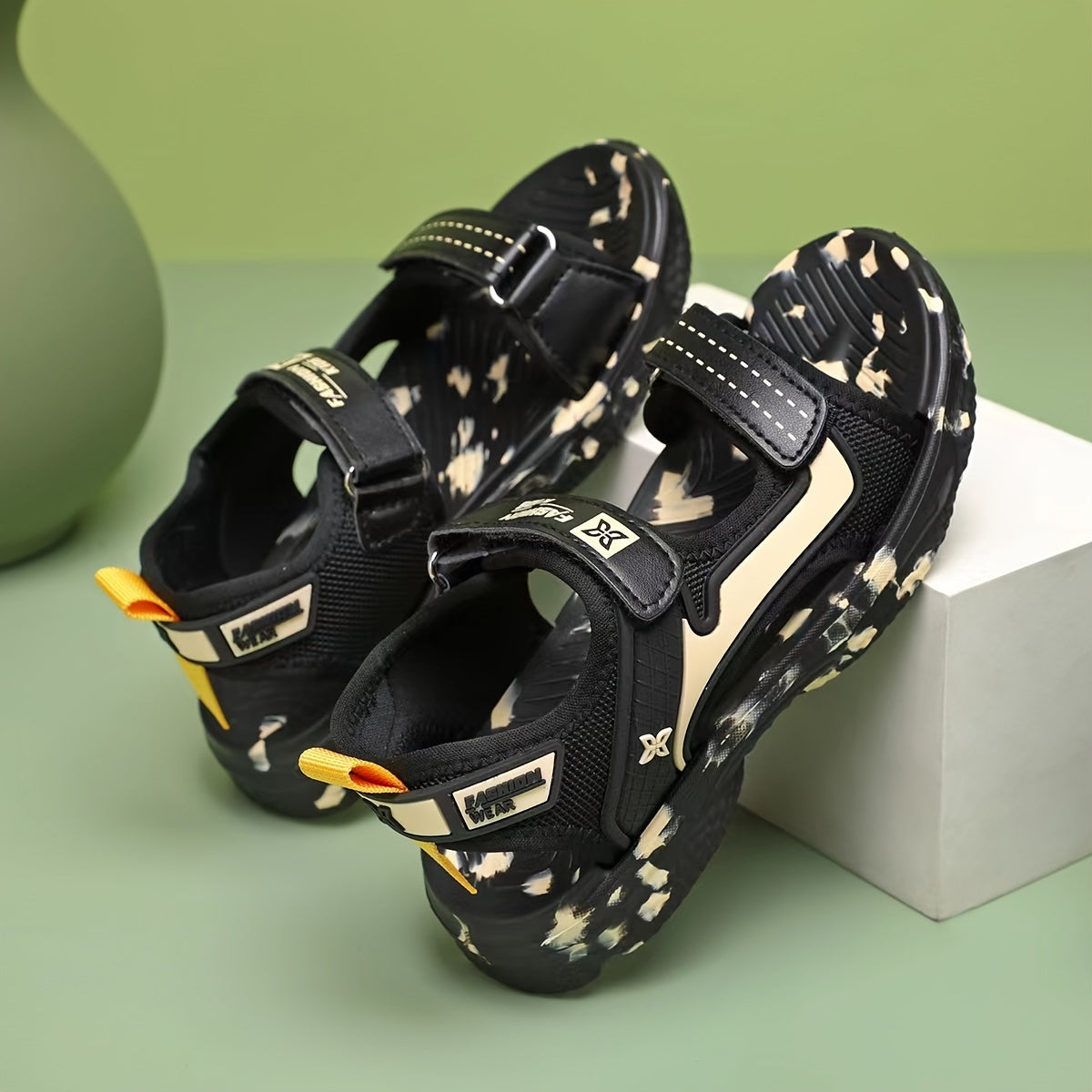 Детские легкие клетчатые сандалии с регулируемыми ремешками для пляжа и повседневной носки