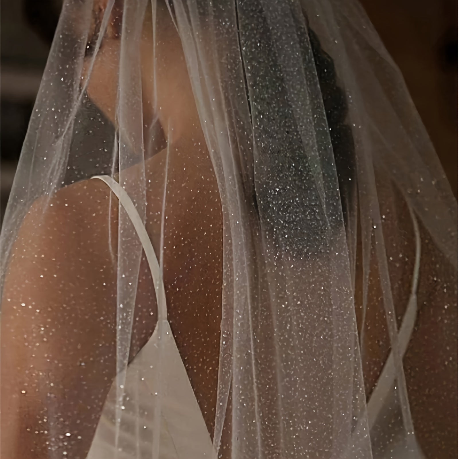 Wedding Hair Accessories Bridal Veil with Shimmering Floral Design for Wedding Day