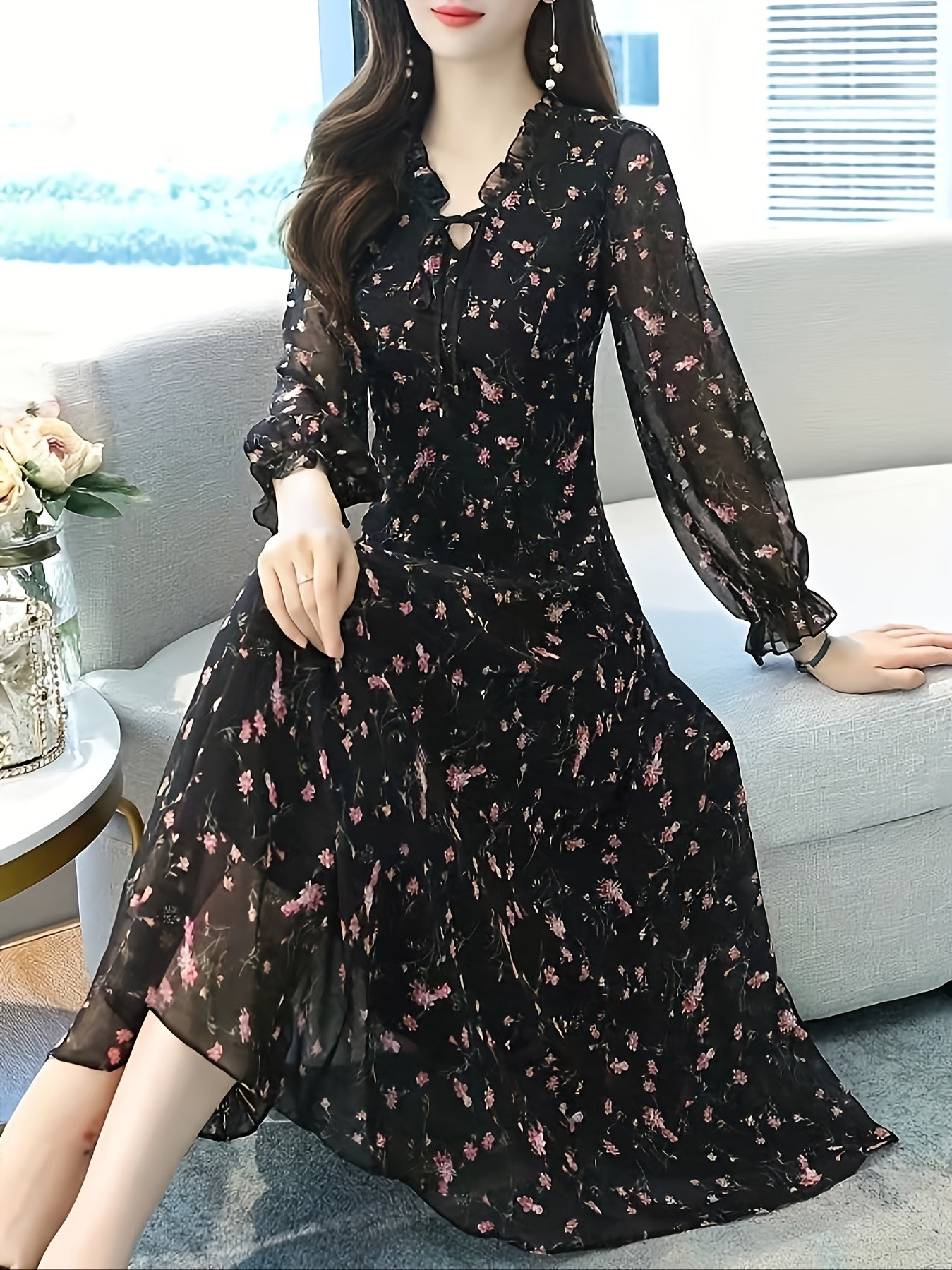 Women's Long Sleeve Ditsy Floral Polyester Dress V-Neck for Women