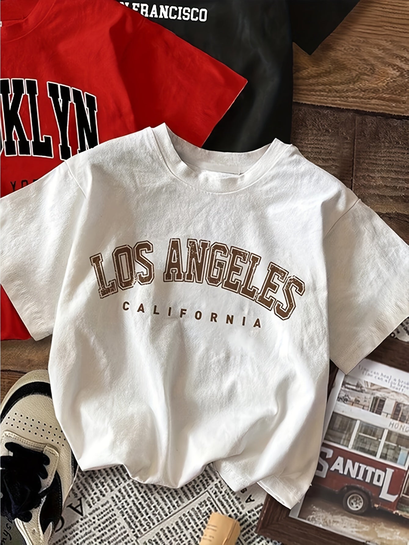 3-chi qism Vintage American English grafik crop top T-shirtlar ayollar uchun yozgi kundalik kiyim