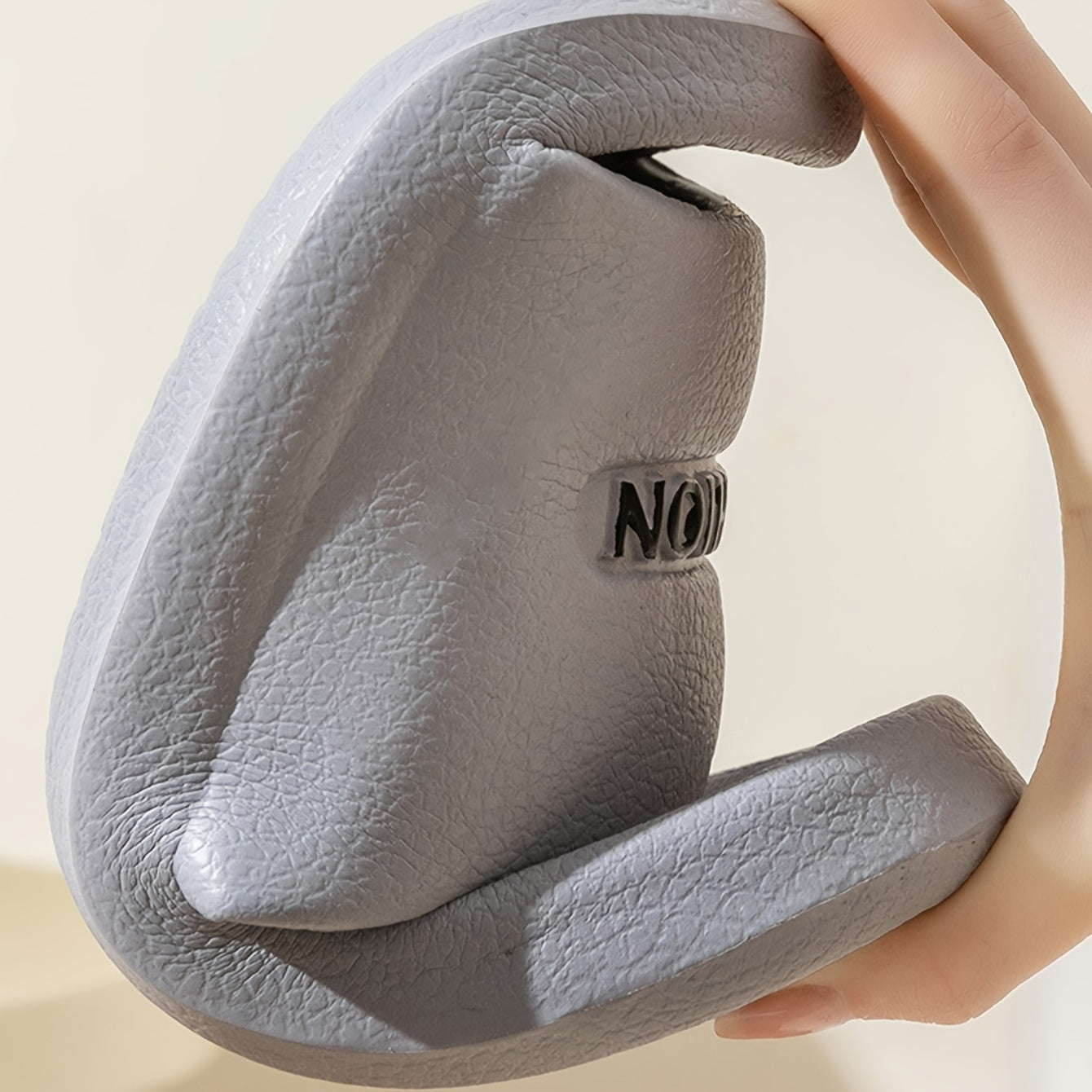 Erkaklar va ayollar uchun qora EVA slaydlar, sirpanmaydigan, hidi yo'q, ichki va tashqi foydalanish uchun