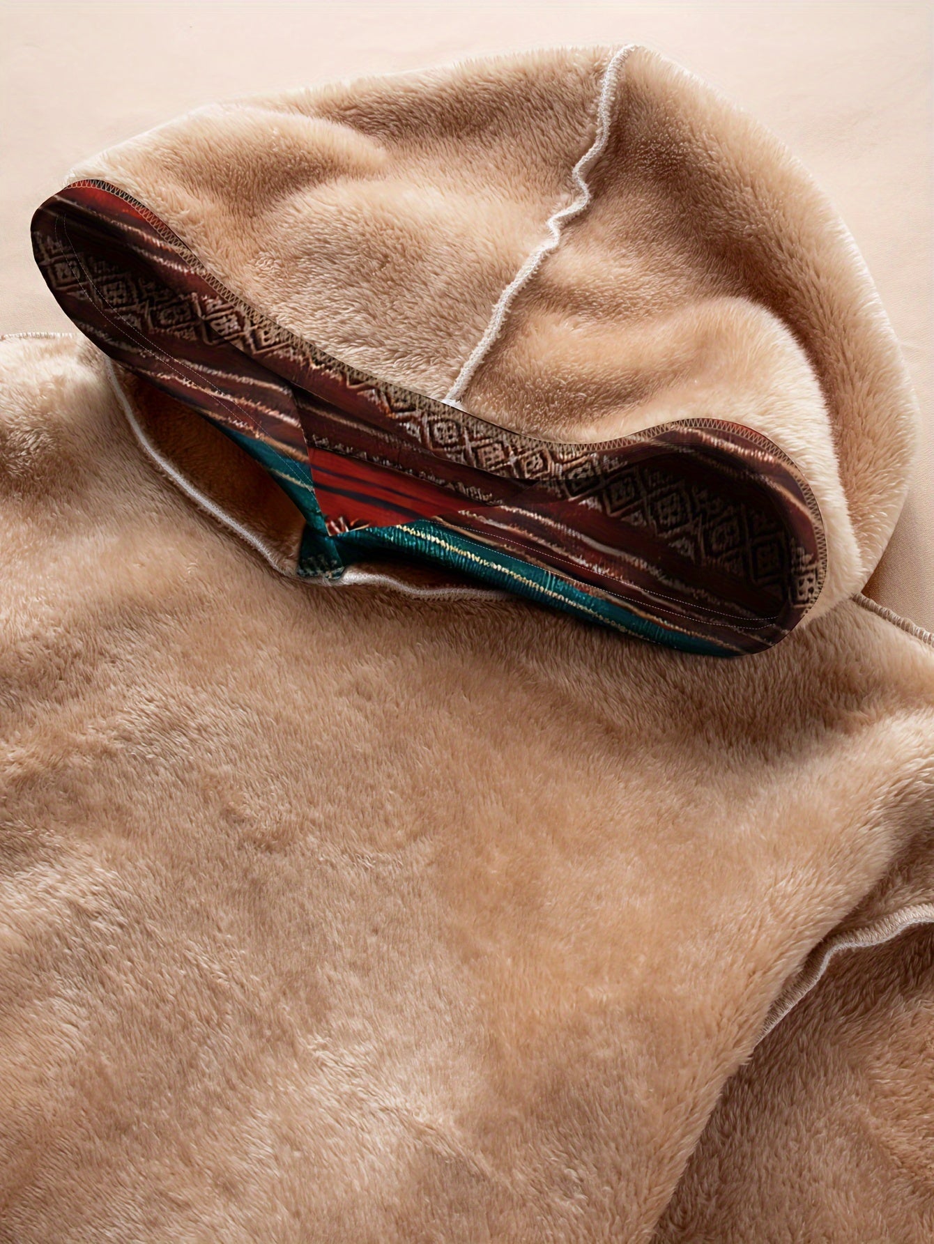 Plus Size Winter Hoodie Fleece-Lined Ethnic Print Long Sleeve Sweatshirt for Women