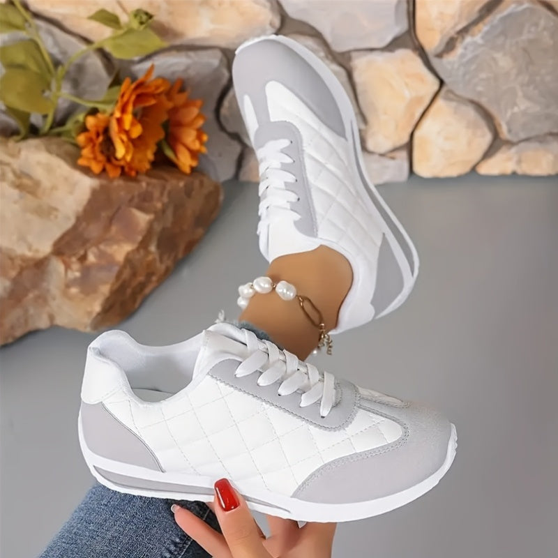 Women's Casual Sneakers Lightweight Breathable Fabric All-Season Lace-Up Low Top
