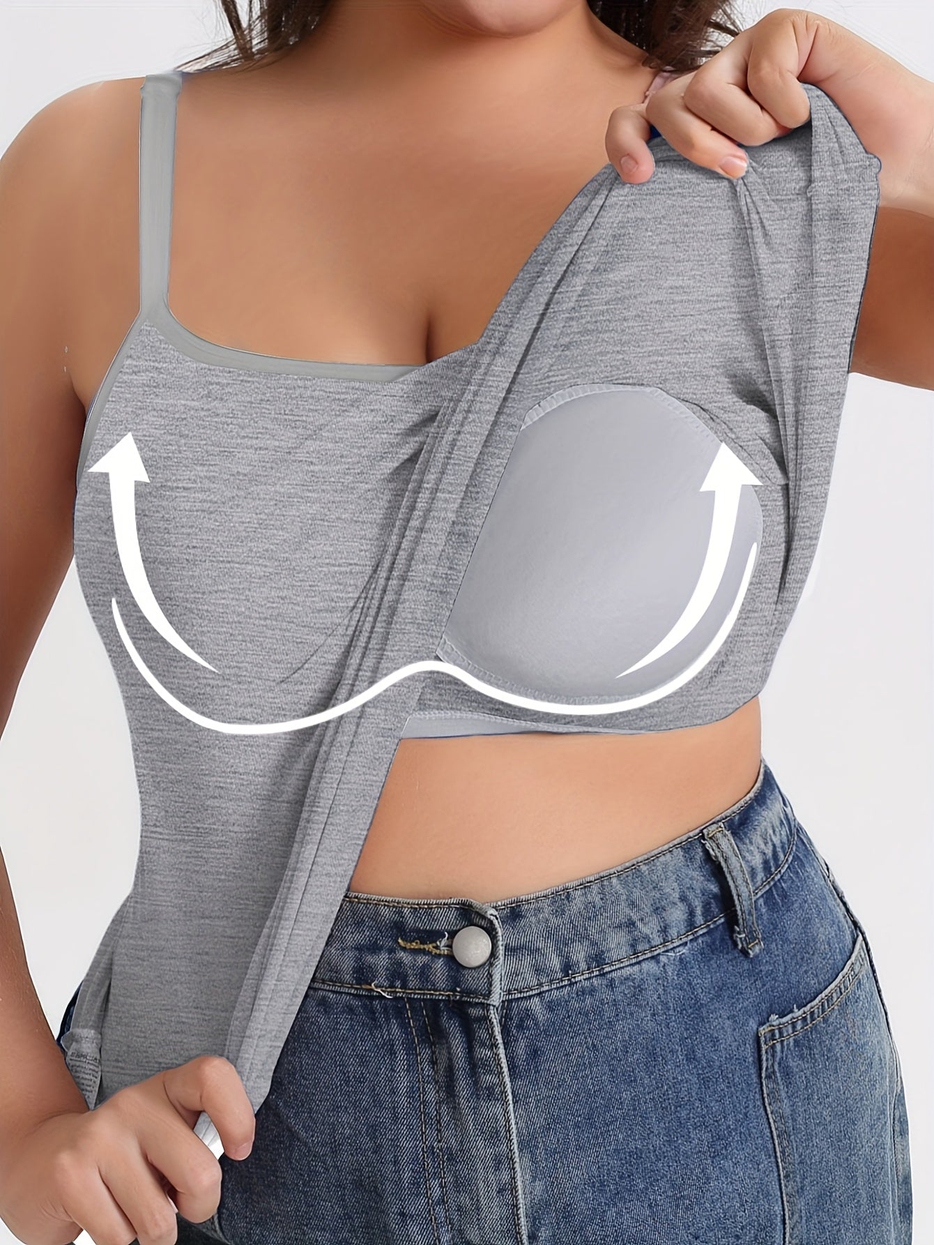 Plus Size Sleeveless Yoga T-Shirt with Built-In Chest Pads Black Breathable Workout Top