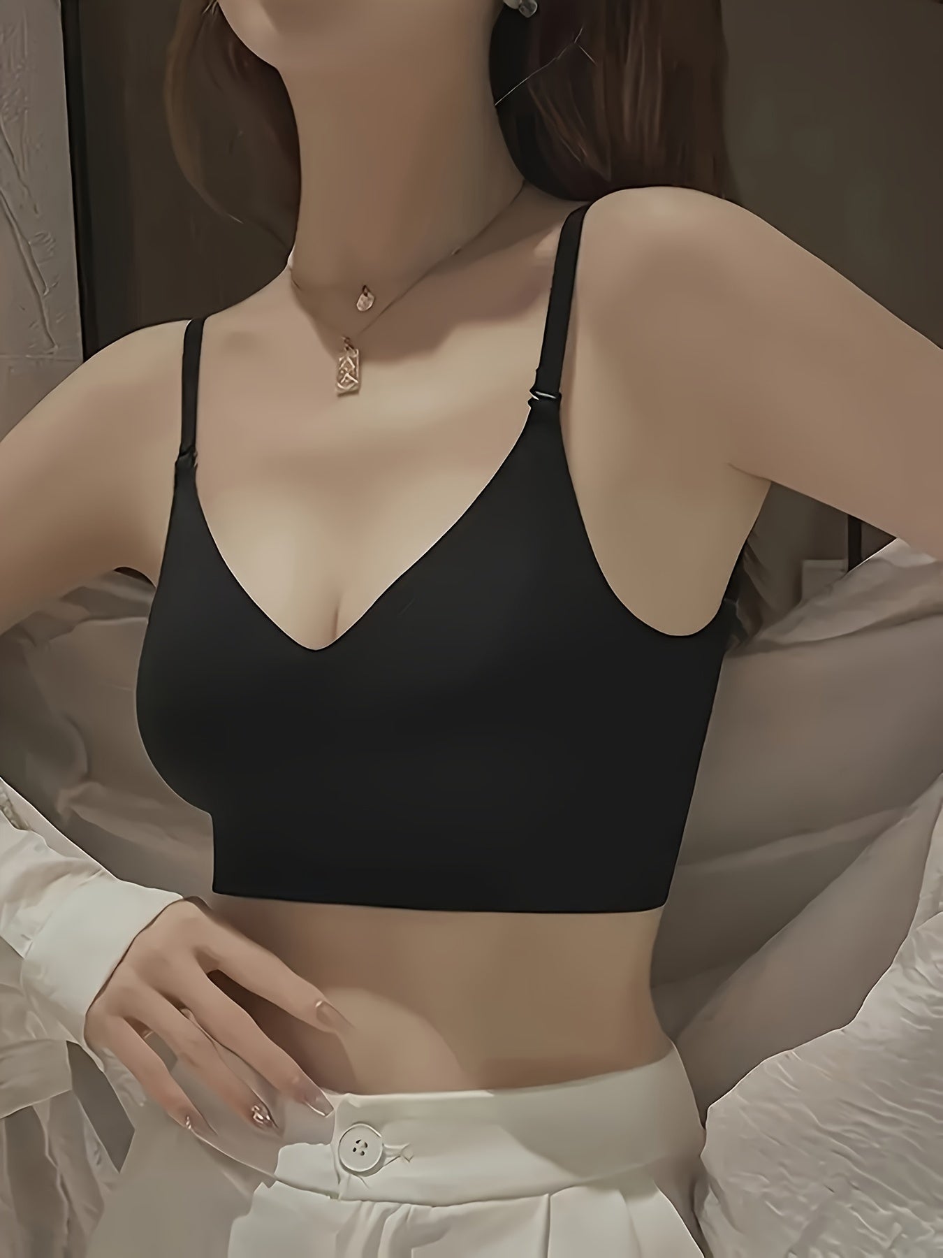 Women’s Beige Seamless Support Bra with Removable Pads and Full Coverage