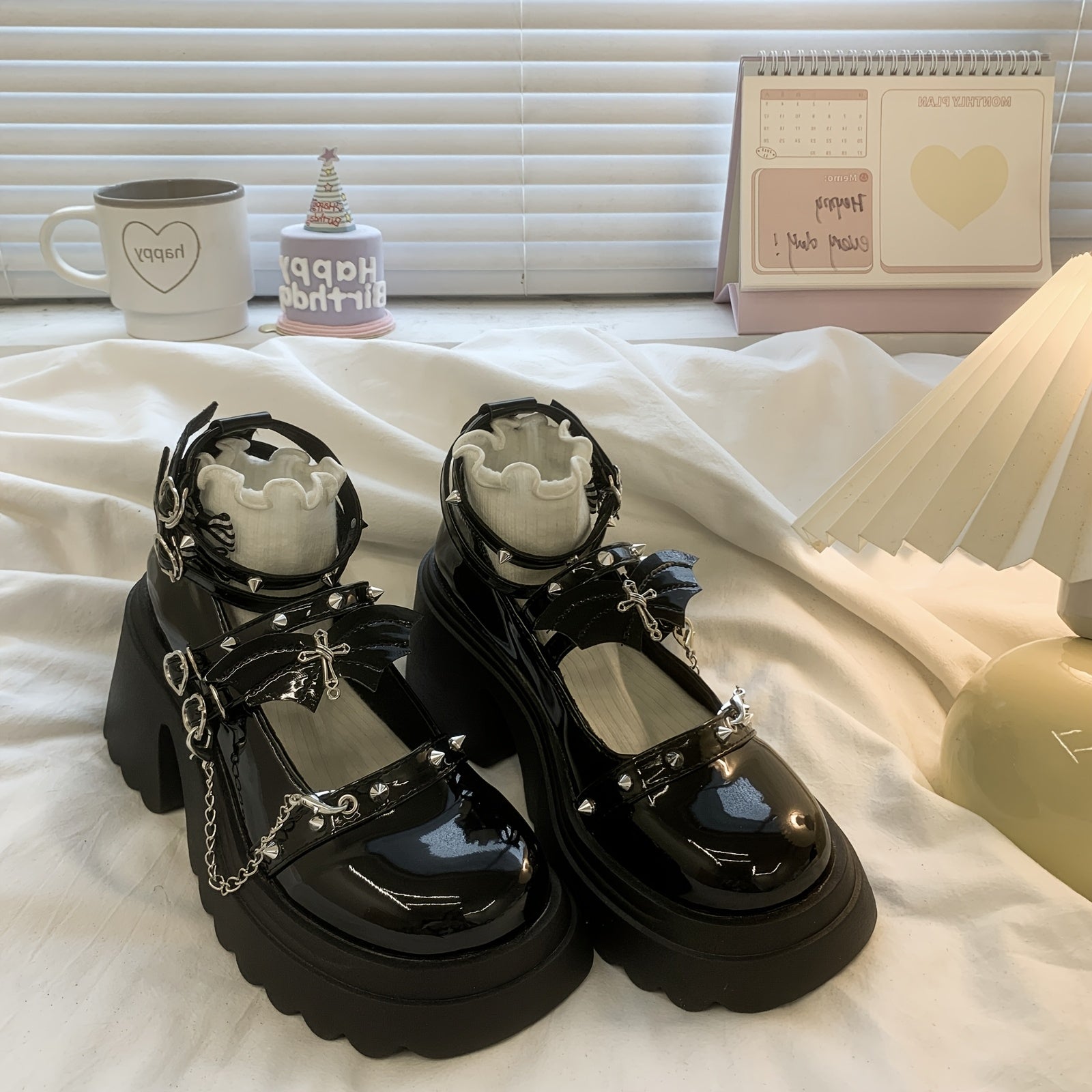 Women Synthetic Punk-Inspired Platform Mary Jane Loafers Black Chain Accents