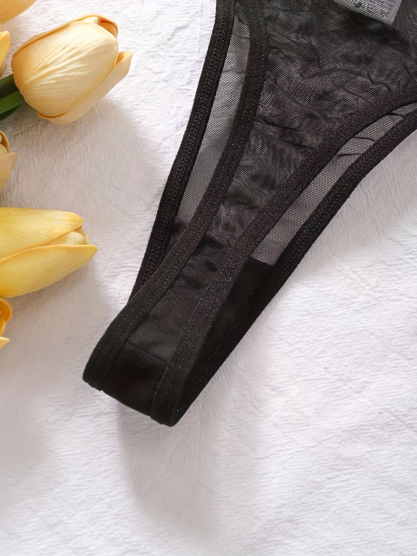 Women's Lace Seductive Lingerie Set with Adjustable Straps and Floral Design