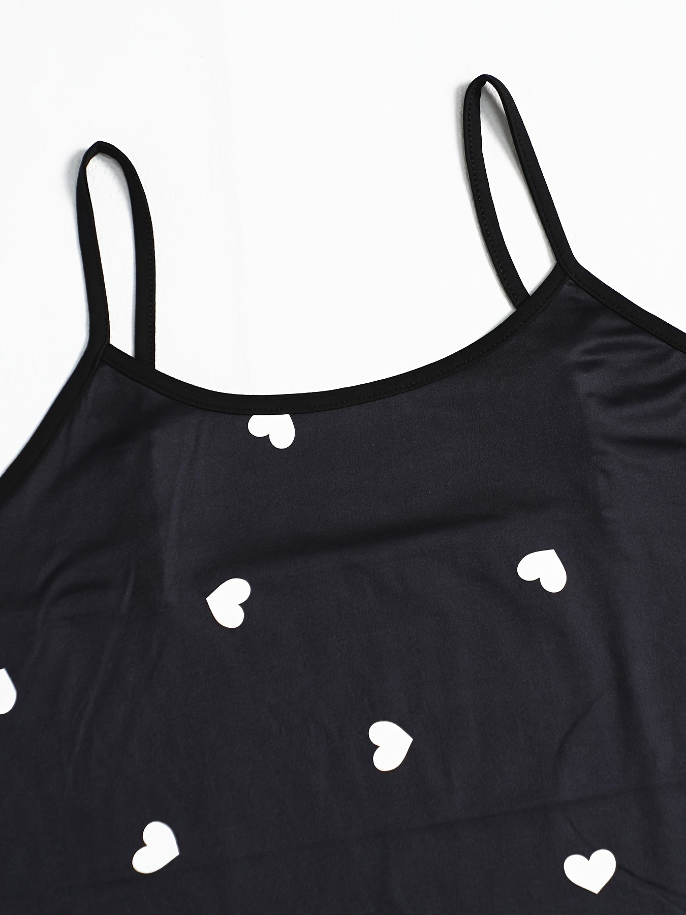 Пижама для женщин больших размеров с принтом сердечек, топом-ками и шортами