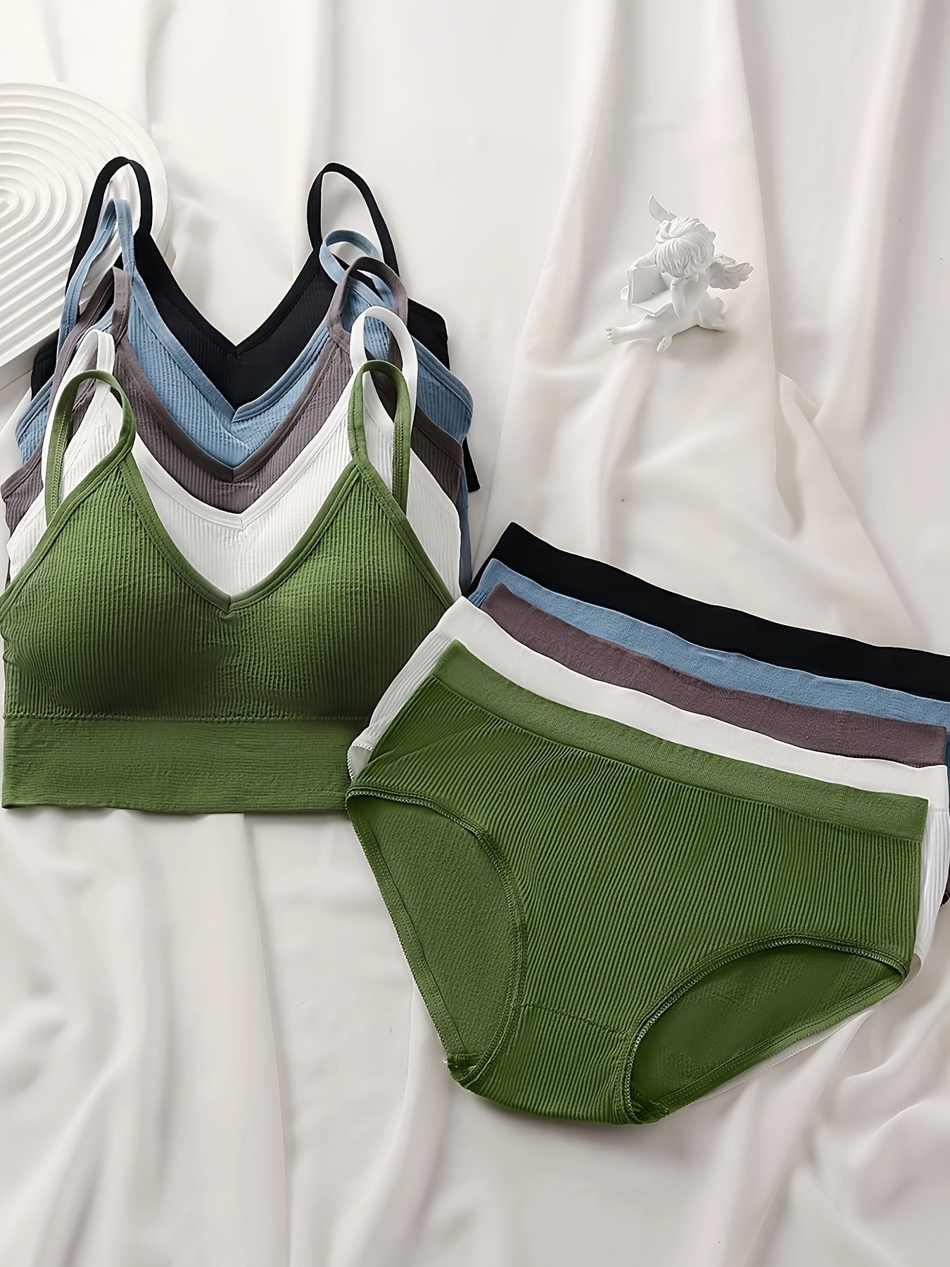 5-to'plam ayollar uchun ribbed faol kiyimlar to'plami, sport bras va yuqori belli ichki kiyimlar bilan