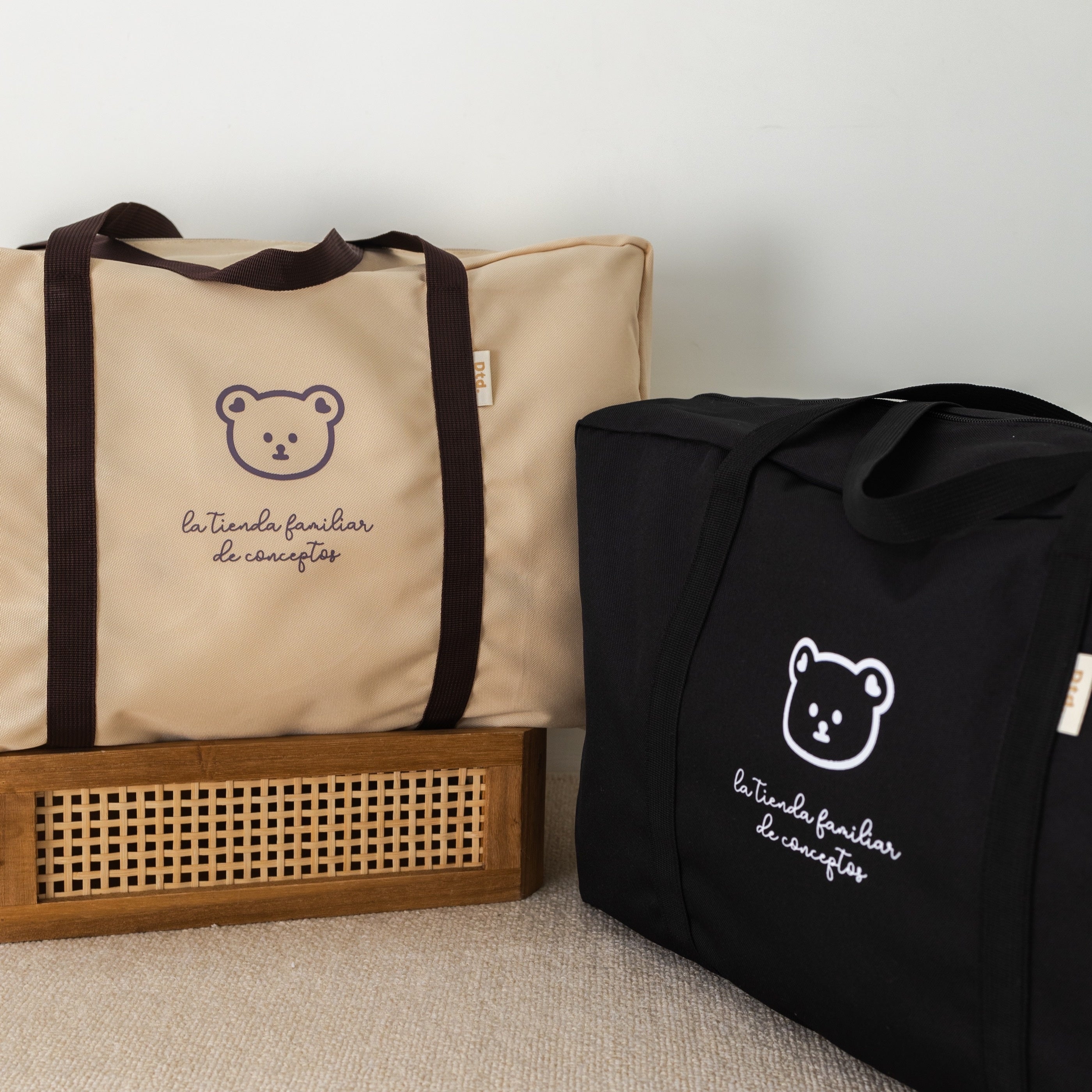 Maternity Bag Organizer with Large Capacity for Clothes and Blankets Khaki Black Durable Tote