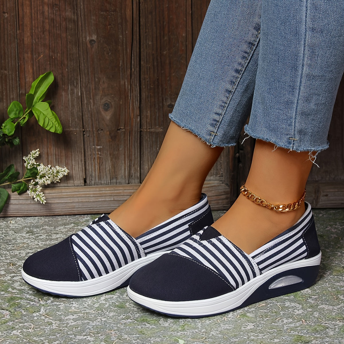 Women's Striped Slip-On Sneakers Low Top All-Season Comfort Shoes