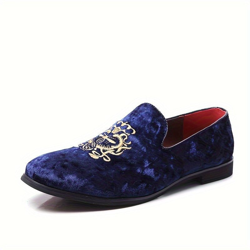 Erkaklar uchun katta o'lchamdagi tasodifiy loferlar, etnik naqshli tikuvlar bilan, yurish va haydash uchun nafas oladigan slip-on dizayni va zamonaviy kauchuk taglik.