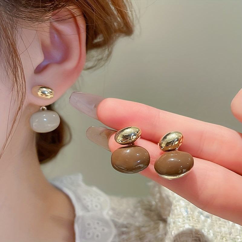 Retro elegant uslubida oval shakldagi emal quloq uzuklari, 14K qoplangan misdan tayyorlangan - kundalik tasodifiy kiyim uchun mukammal.