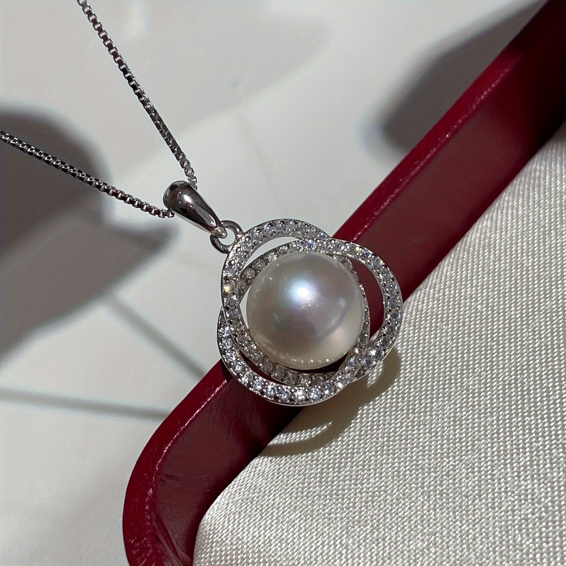 Sterling Silver Pearl Pendant Necklace with Floral Design 9-10mm for Women
