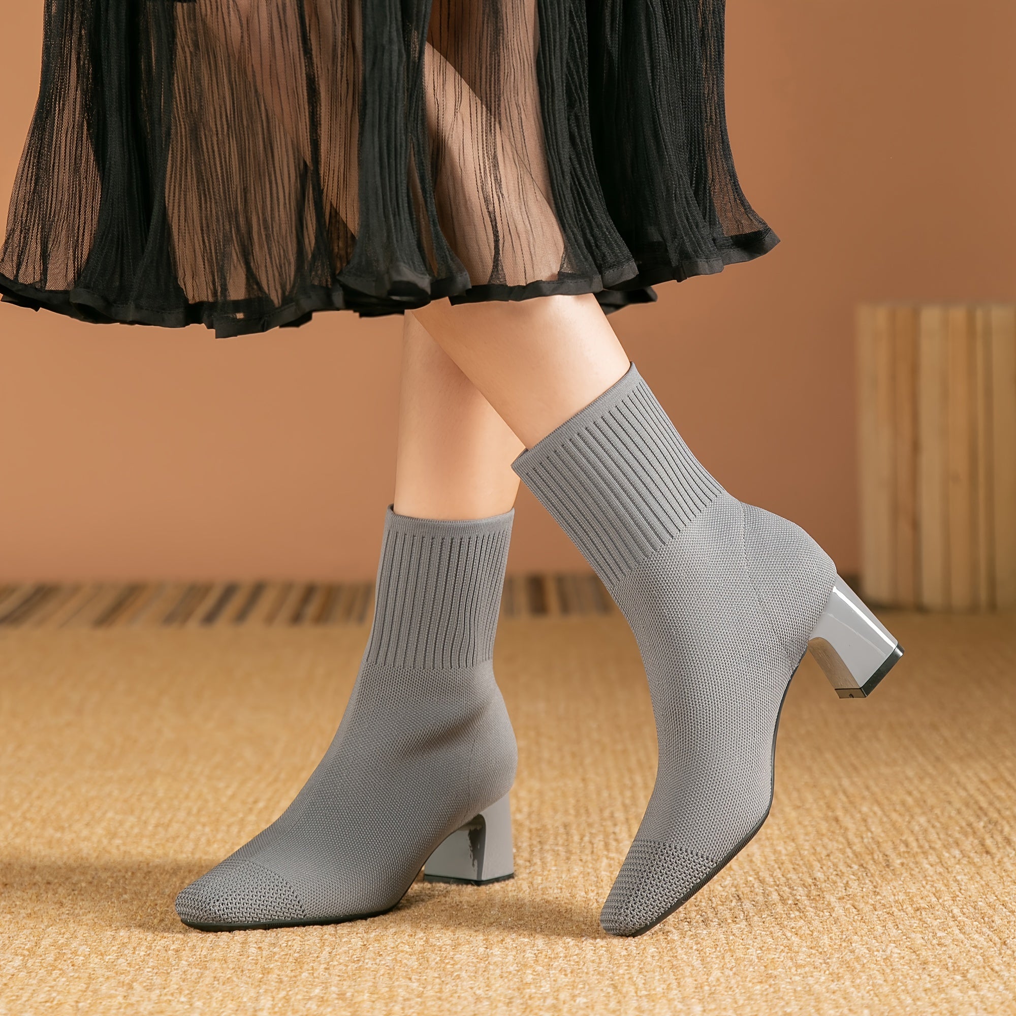 Women's Solid Color Knit Slip-On Ankle Boots with Chunky Heel