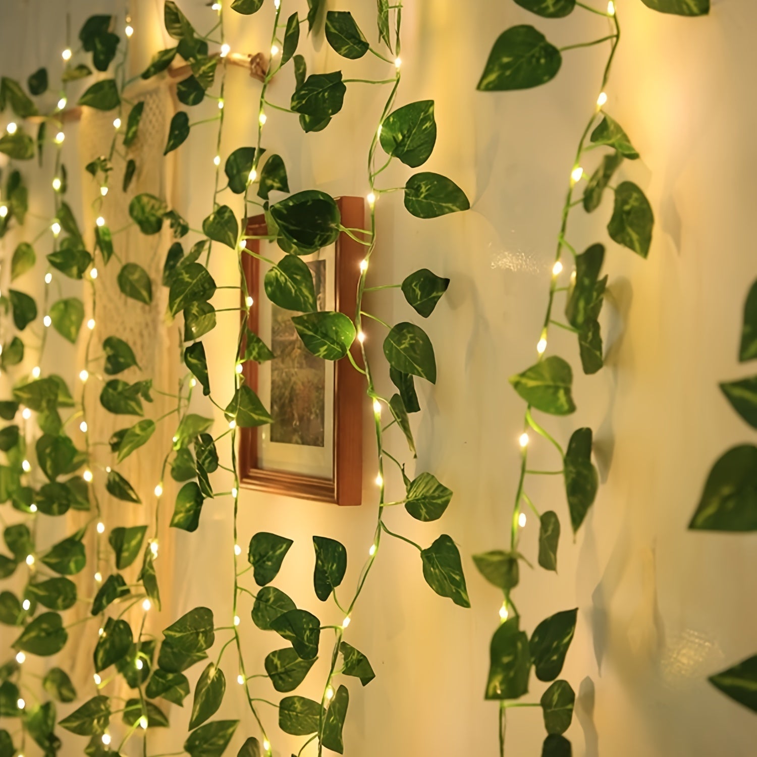 Green Ivy Leaf LED String Lights Battery-Powered for Home Decor Parties Weddings Holidays