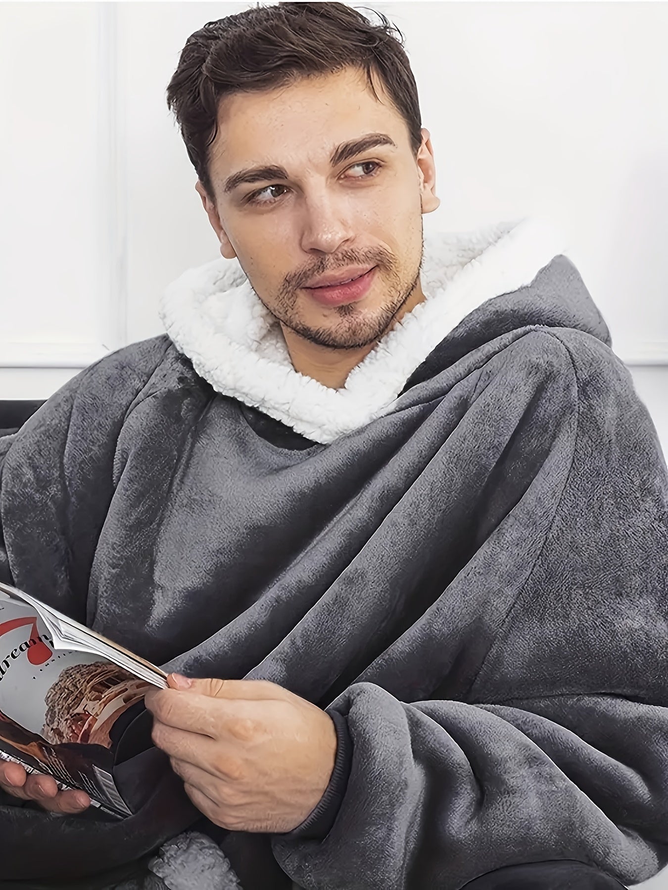 Men's Red and Black Plaid Flannel Hooded Bathrobe with Pockets for Winter Lounge