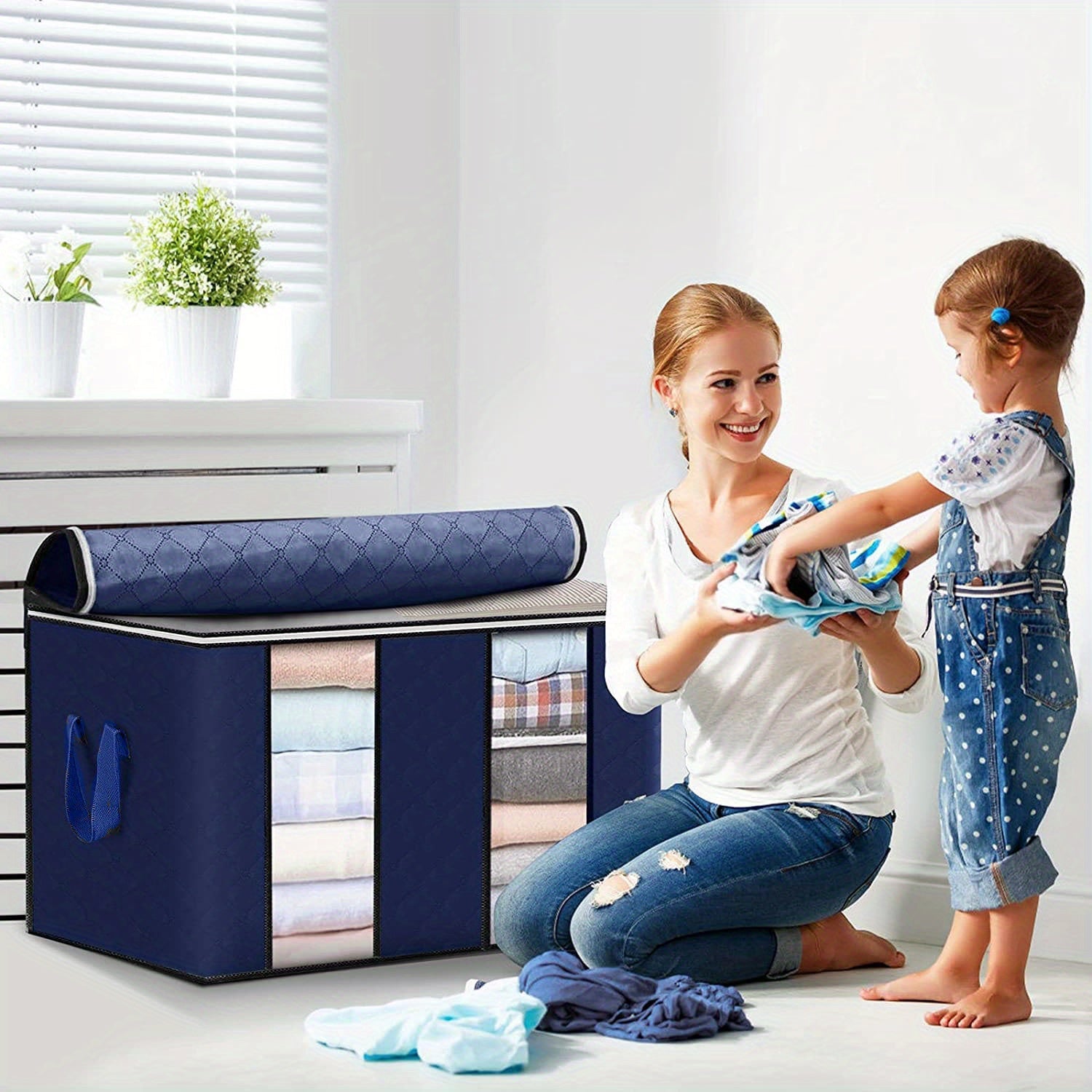 Keng mato kiyim saqlash sumkasi 90L, tutqich va shaffof oynali