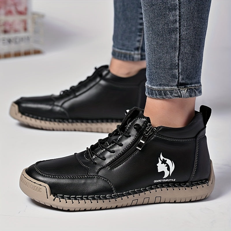 Ayollar uchun qo'lda tikilgan ish kiyimlari uchun yopiladigan mokasinlar, qora charm