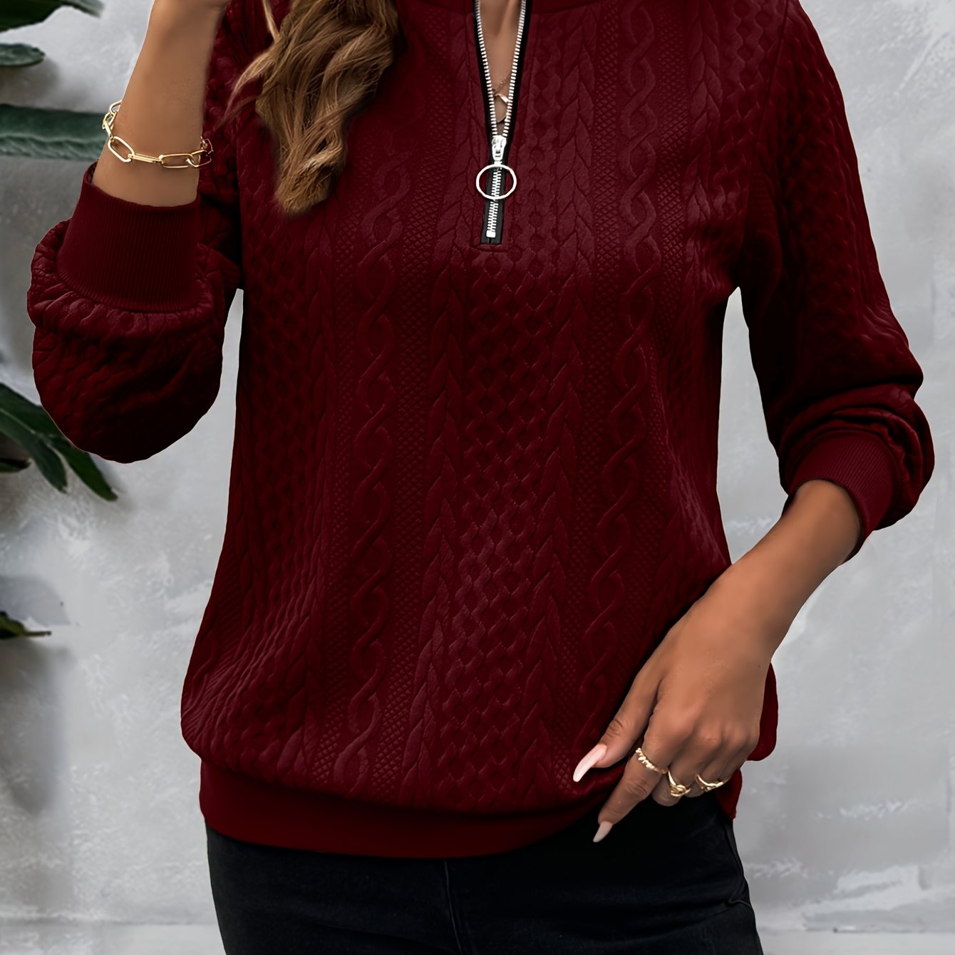 Women's Textured Solid Zip Crew Sweatshirt Fall Winter Polyester Knit Crew Neck