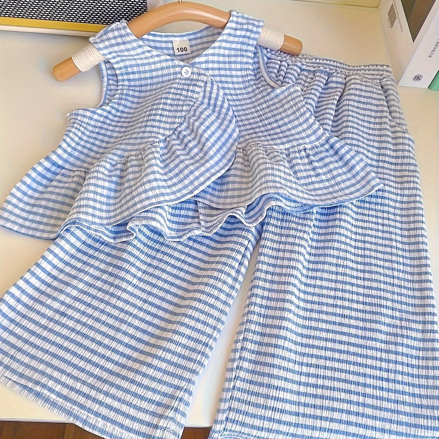 Girls Summer Plaid Pants Set with V-Neck Top and Wide-Leg Cropped Pants