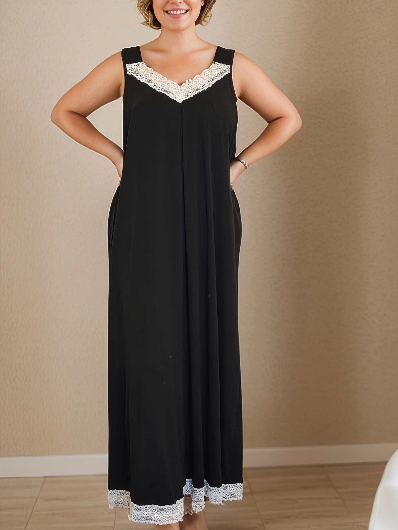 Plus Size Black Lace Long Camisole Nightgown V-Neck Robe