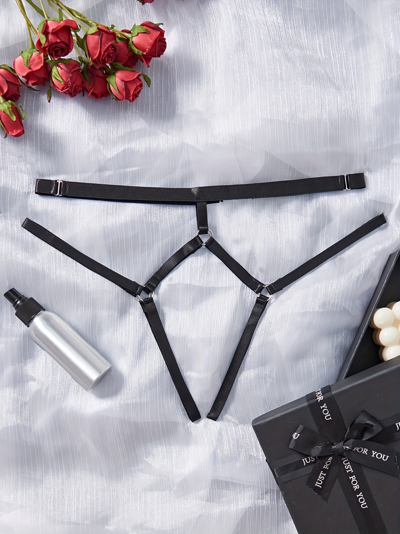 Women's Lingerie Crotchless Thongs Low-Rise Strappy Panties