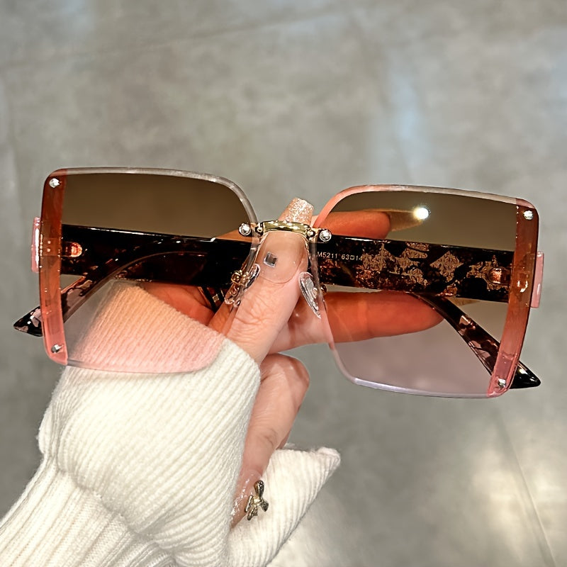 Unisex Oversized Rimless Gradient Anti-Glare Sunglasses for Beach and Vacation