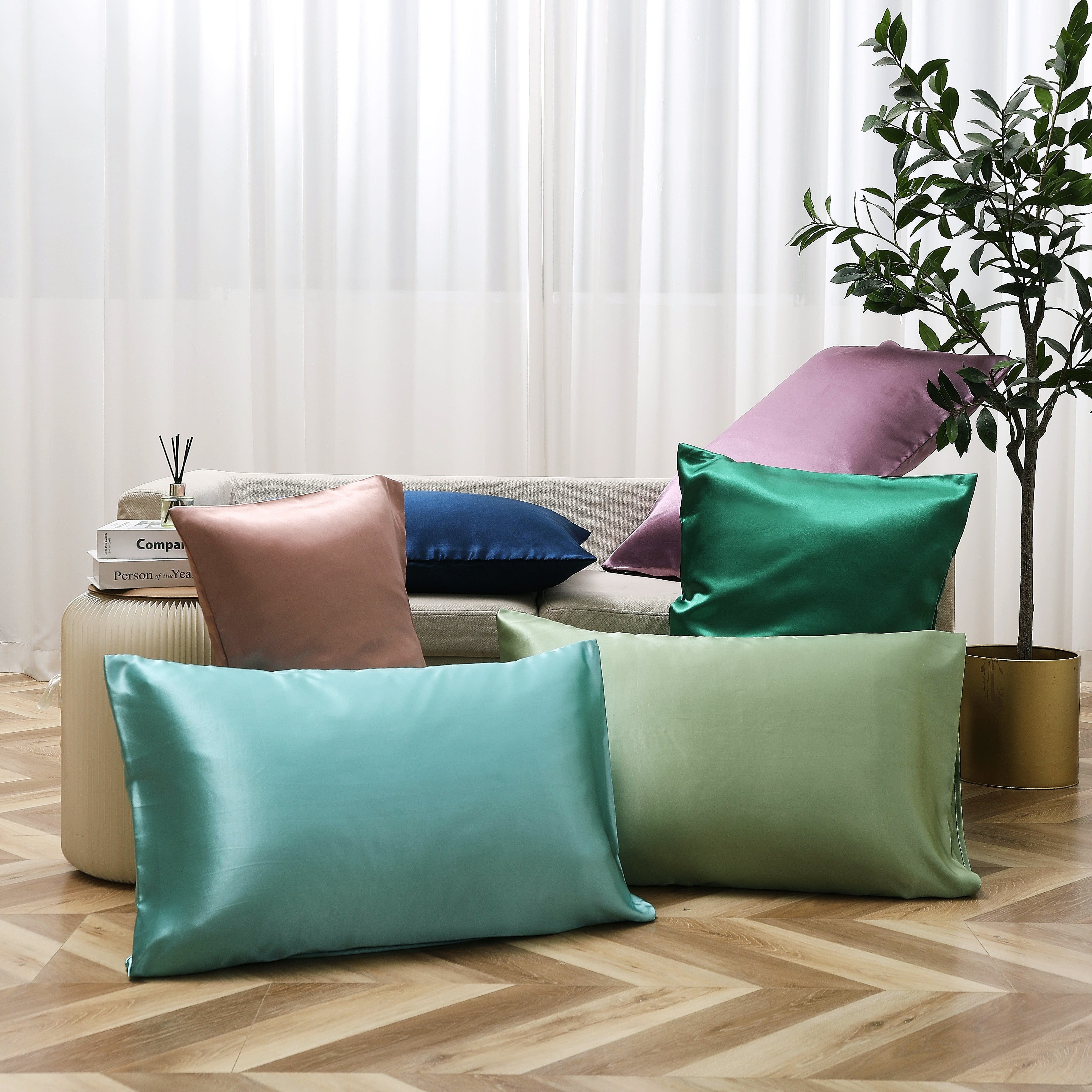 Set of 2 Soft Satin Pillowcases Hair Skin Friendly Envelope Closure