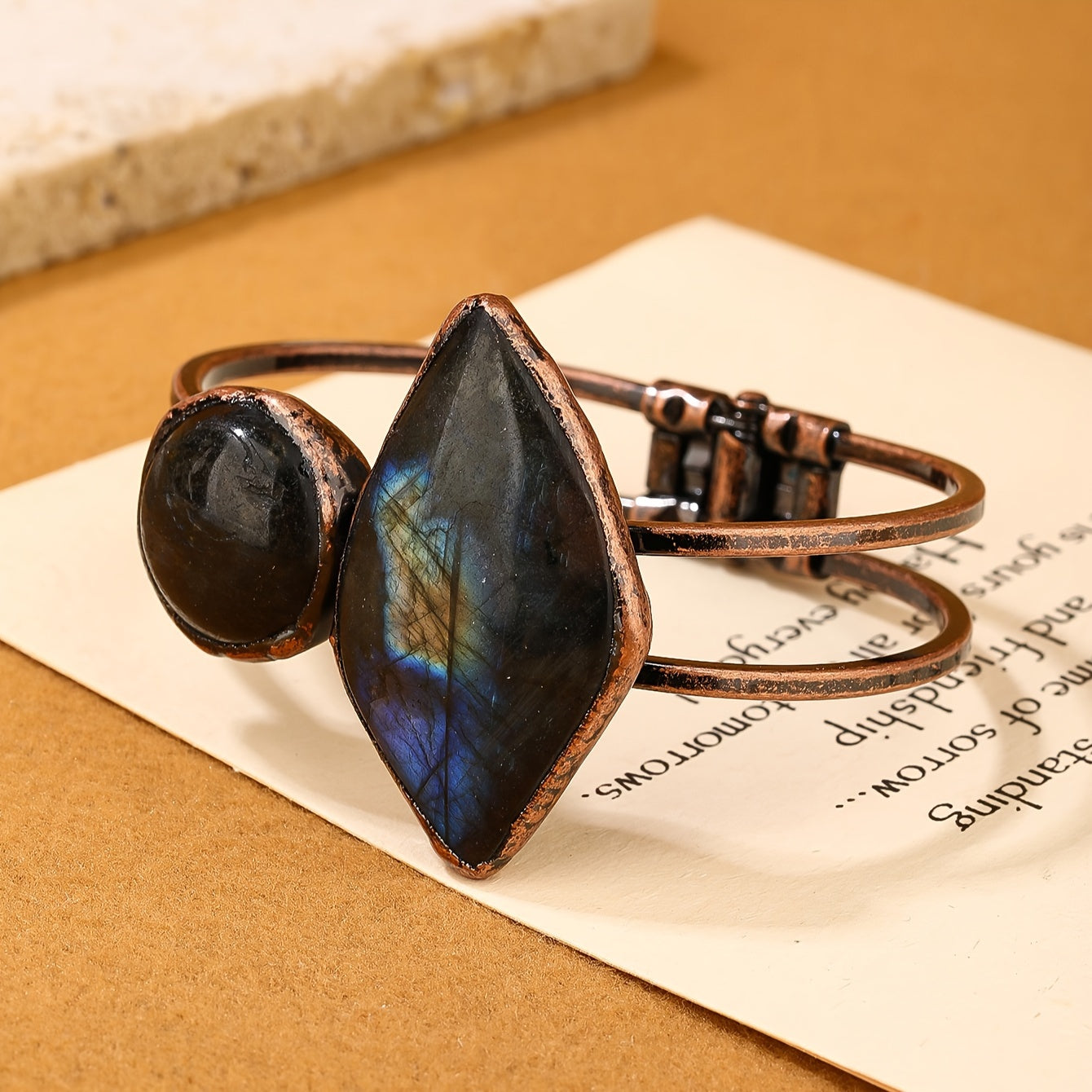 Vintage Bohemian Terahertz toshli bilaguzuk qoʻlda tayyorlangan, qadimiy bronza qoplamali, ayollar uchun