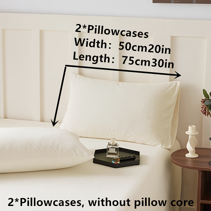 Multicolored Polyester Pillowcases for Bedroom Use Set of Two