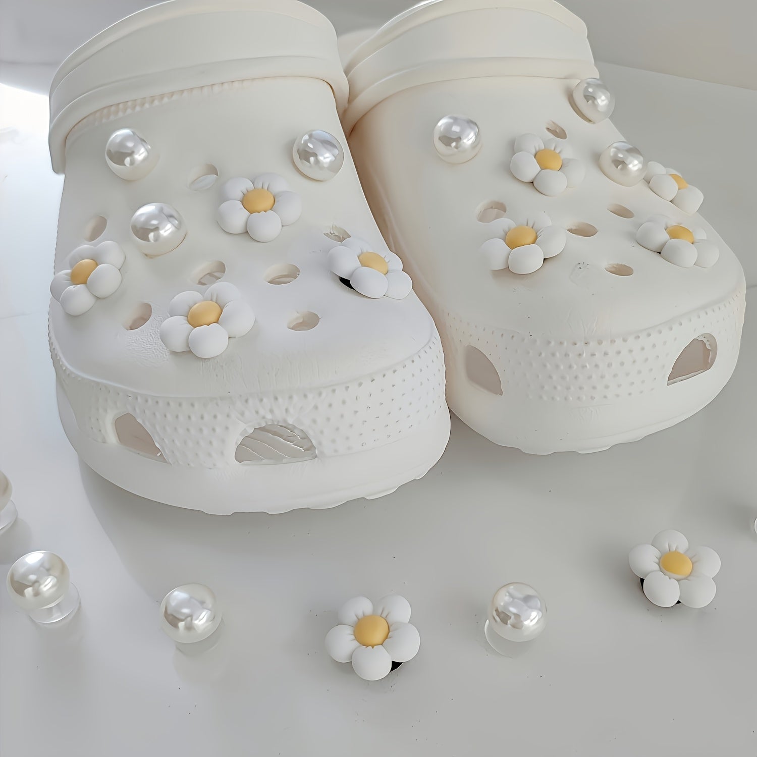 Unisex Resin Shoe Charms with Shoes Buckles for Decoration Set of 6 or 12