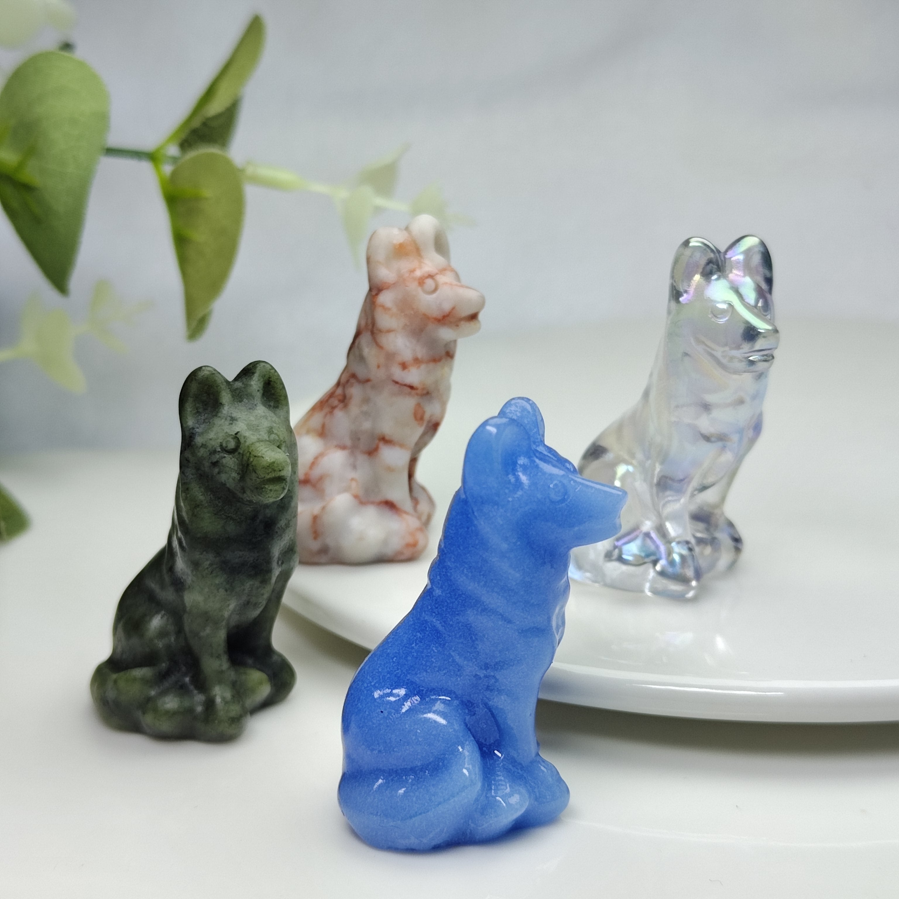 Kristall bilan oymali Bo'ri figuriya, uy bezaklari va sovg'alar uchun hayvon skulpturasi