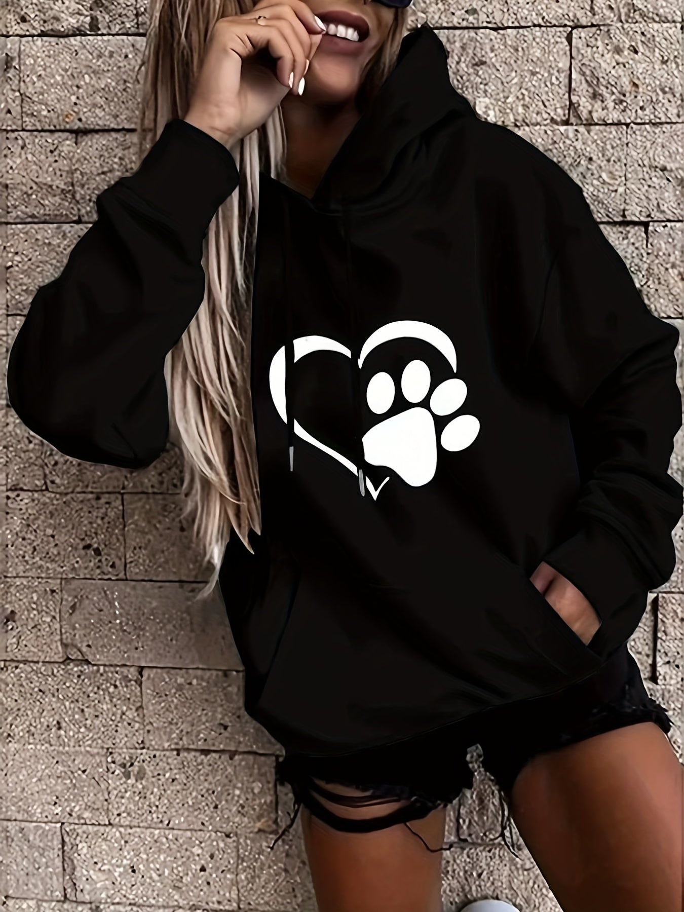 Women's Plus Size Casual Fleece Hoodie with Paw Heart Print and Pockets