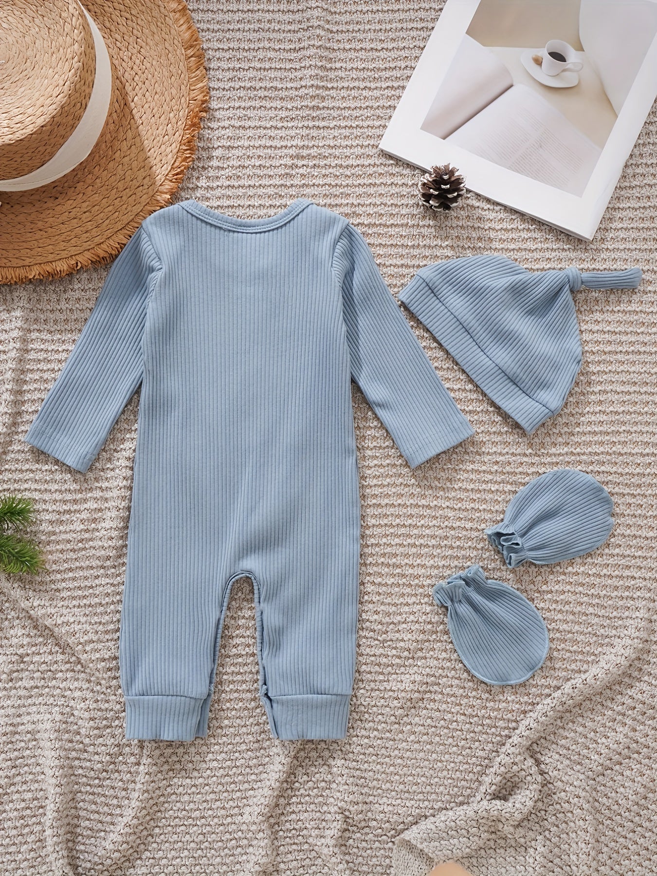 Newborns' Cotton Long Sleeve Romper Set with Hat and Gloves for Boys and Girls
