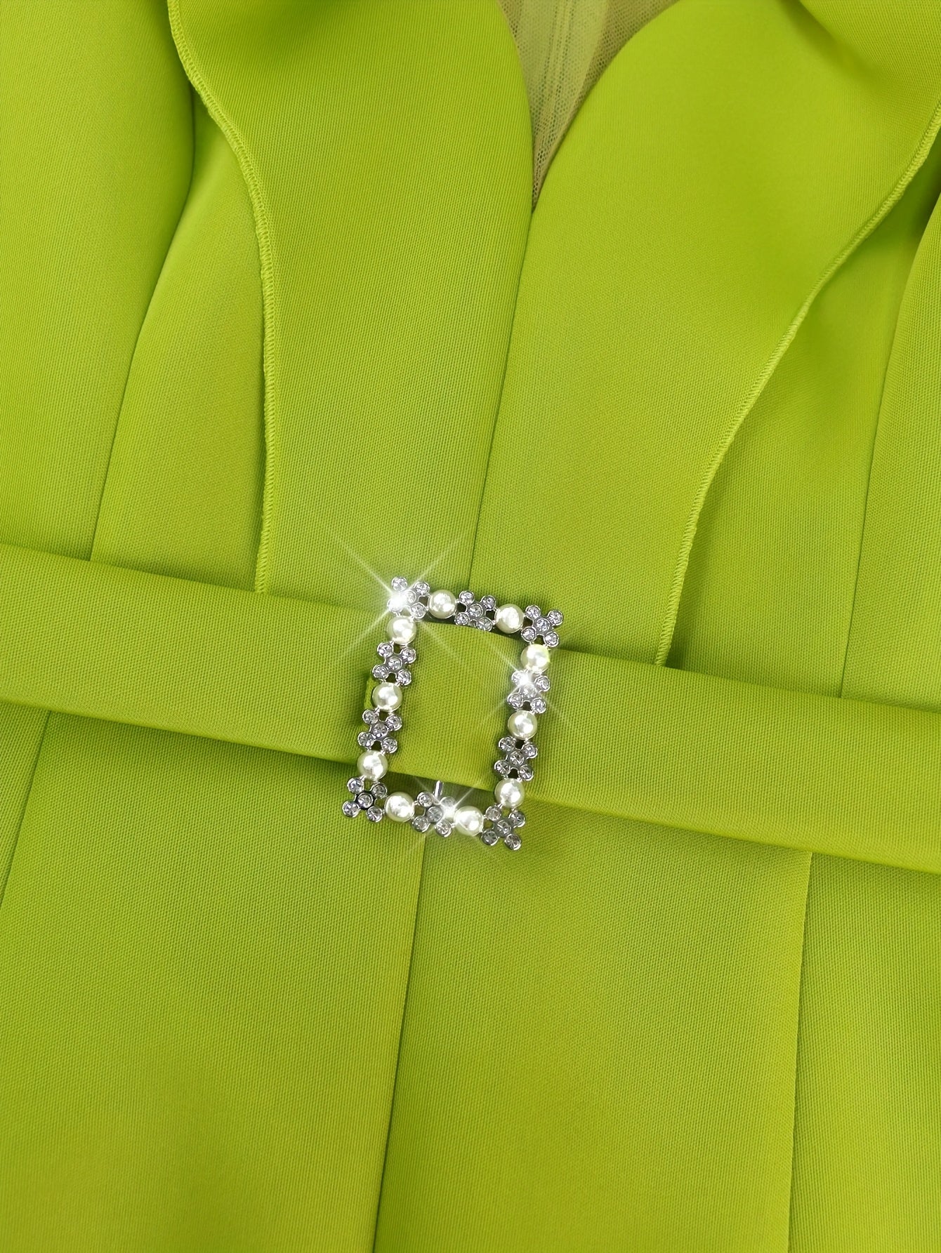 Women's Green Bodycon Evening Dress with Ruffles Beaded Belt Mid-Length