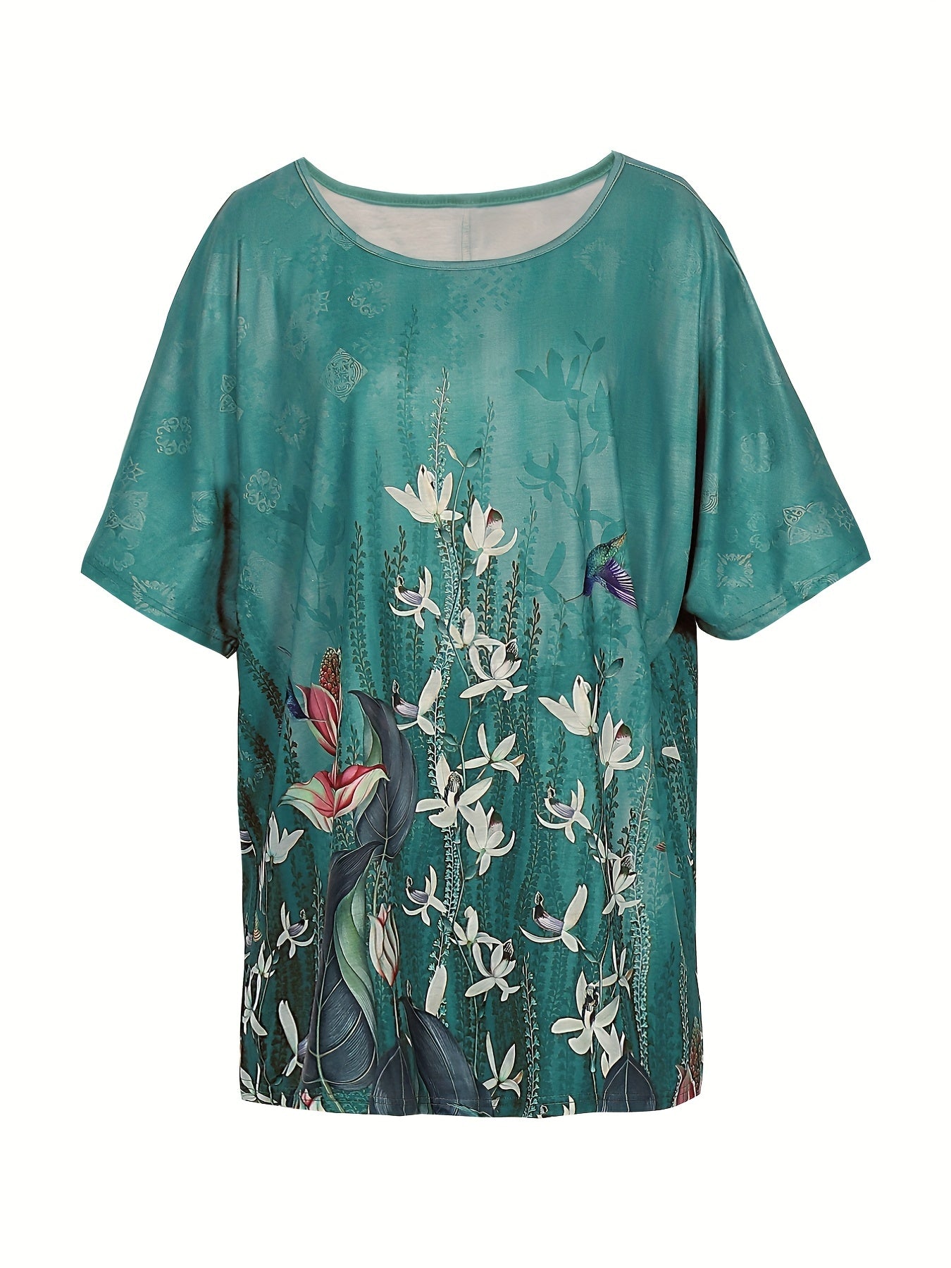 Ayollar uchun kattaroq o'lchamdagi gullar bilan bosilgan qisqa ko'ylakli, dumaloq bo'yinli, qisqa qo'lqopli T-shirt