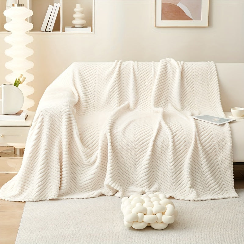 Qalin, uy hayvonlariga qulay divan qoplamasi yotoqxona, ofis yoki yashash xonasidagi mebellarni himoya qilish uchun.