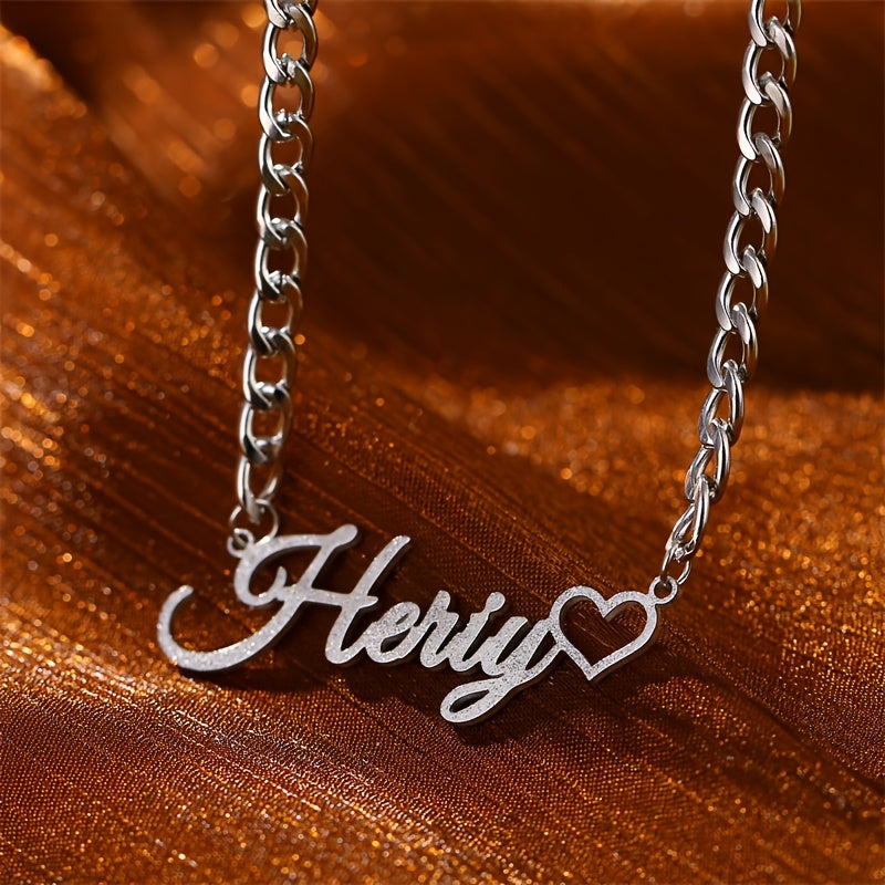 Uning uchun noyob zanglamas po'latdan yasalgan ism marjon, nozik 5mm Kuba zanjiri, zamonaviy va yoqimli, yurak shaklidagi kesma, silliq mat finish, Rojdestvo, partiyalar, ko'p maqsadli kiyish uchun mukammal.