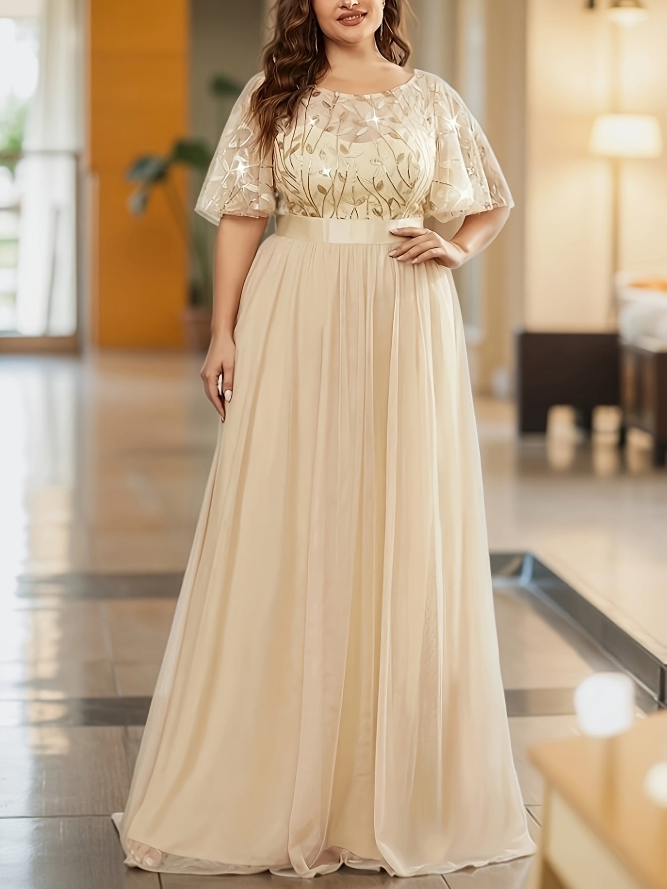 Plus Size Evening Gown Floral Embellished Long Sleeveless A-Line Dress for Weddings