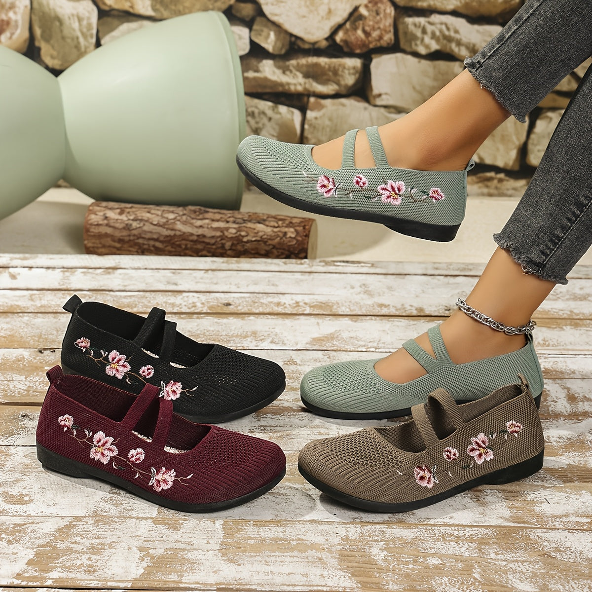 Ayollar uchun yozgi tikkama nafas oladigan kundalik tekis poyabzal