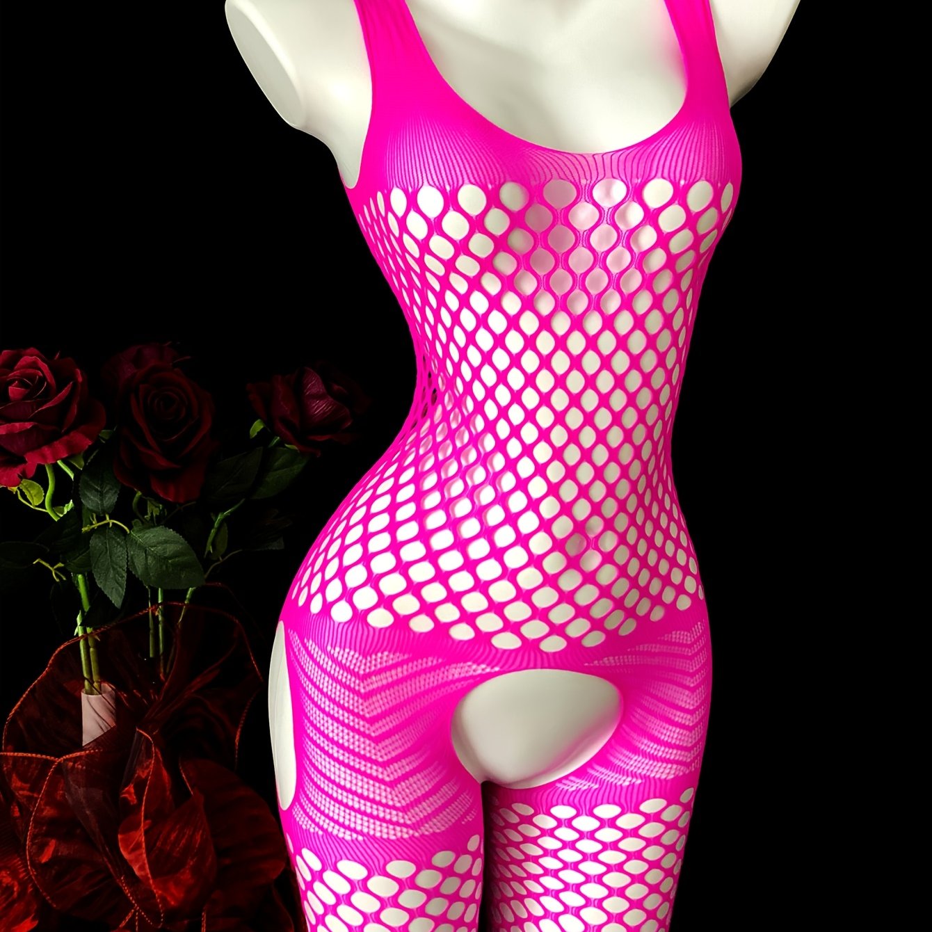 Sevgi kuni sovg'asi: Qizil tarmoq bodysuit, bo'sh joyli dizayn, cho'ziluvchan naylon aralashmasi, shaffof ichki kiyim to'plami