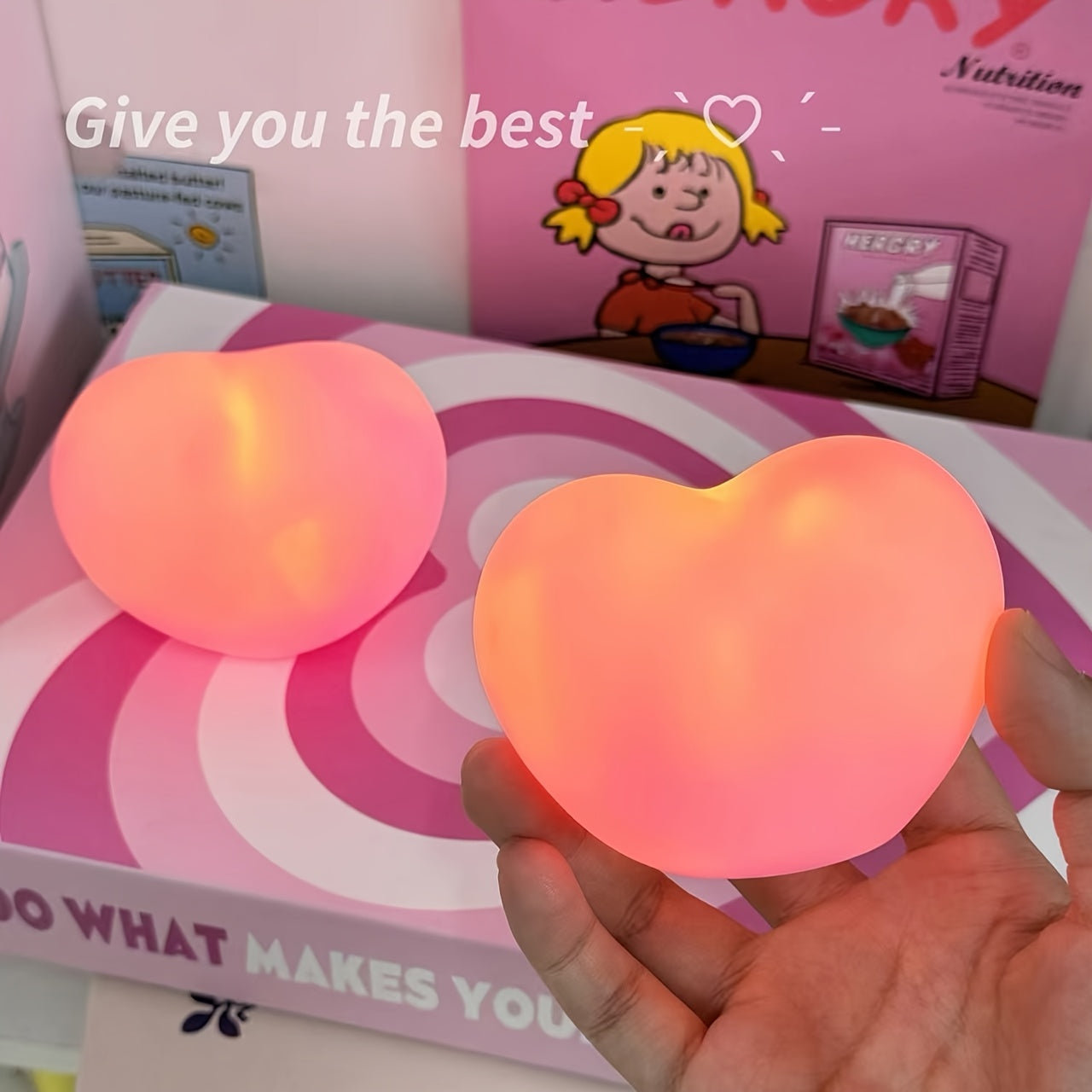 Pink Heart Desk Lamp with Toggle Switch Battery Powered for Bedroom and Decor