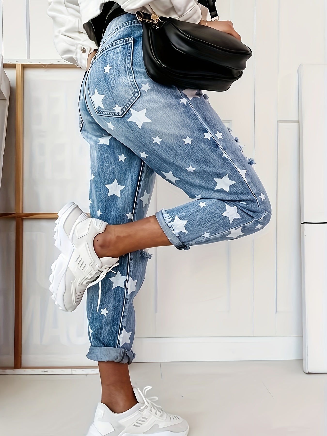 Plus Size Women's Blue High Waist Star Printed Ripped Straight Leg Pants