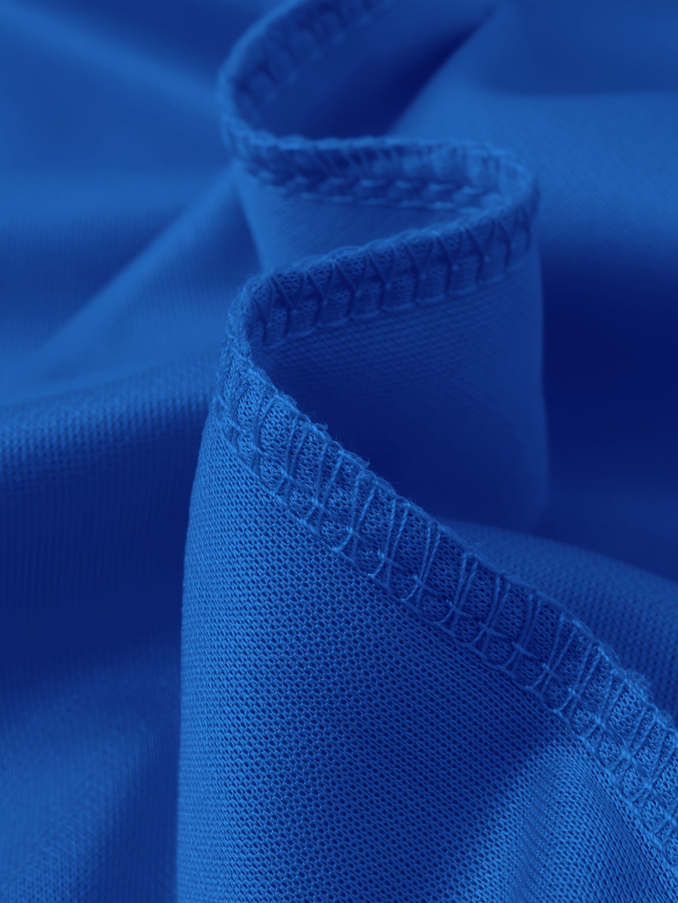 Erkaklar uchun tasodifiy polo ko'ylak, nafas oladigan qulay mato, uzun qo'l, burma yaka, bir xil rang, oddiy kesim, to'qilgan mato, 100% polyester, tugma tafsilotlari, kuz mavsumi uchun mos -