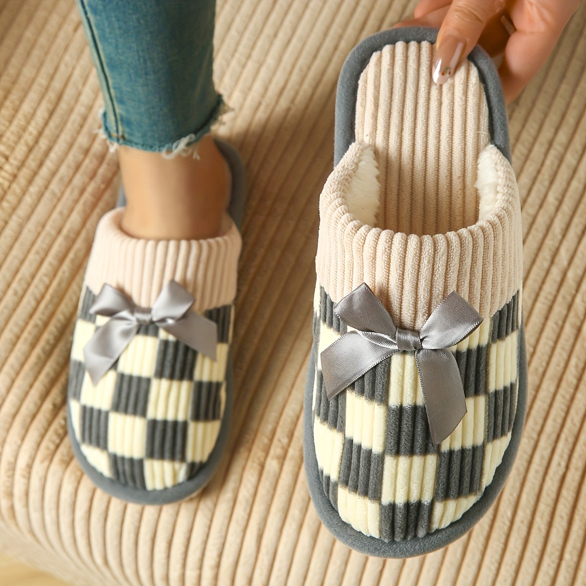 Women's Checkered Knit Slippers with Bow Non-Slip Sole Indoor Comfort
