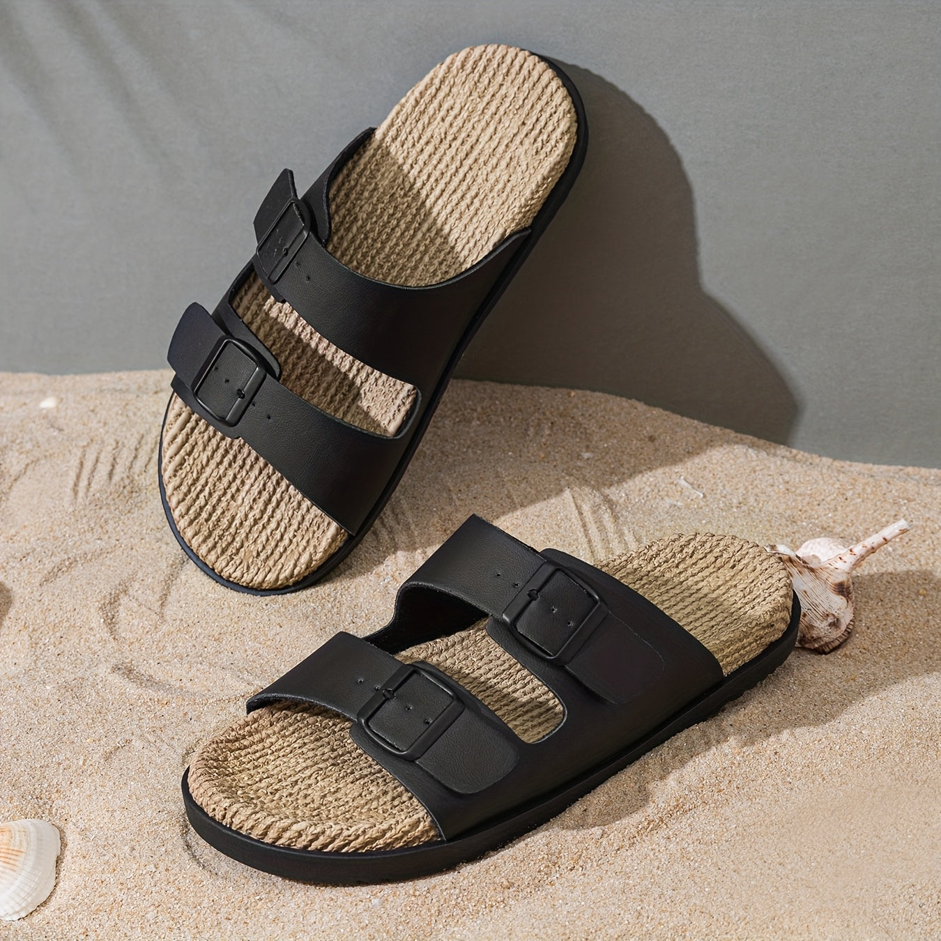 Erkaklar uchun bir rangli ochiq barmoqli slippers, bog'ichli tasmalari bilan, nafas oladigan va qulay EVA tagligi, plyaj yoki tasodifiy kiyim uchun mukammal.