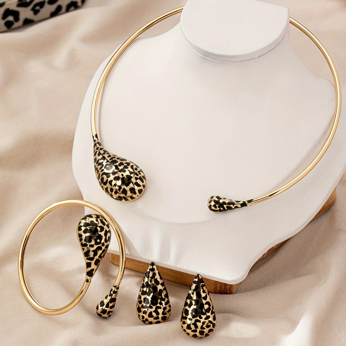Women's Leopard Print Jewelry Set with Collar Bangle and Stud Earrings