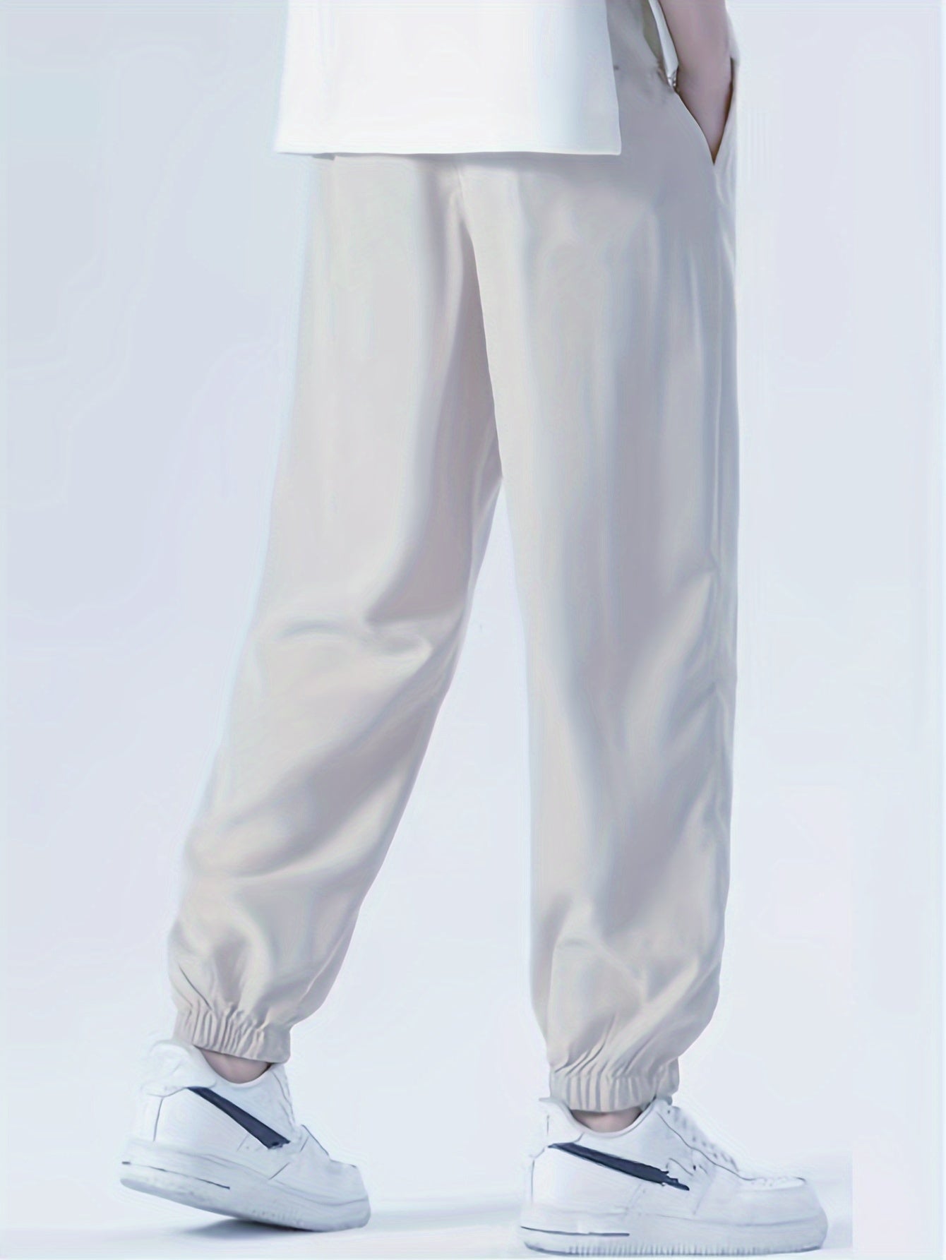 Men's Polyester Woven Joggers with Alphabet Print Regular Fit All-Season