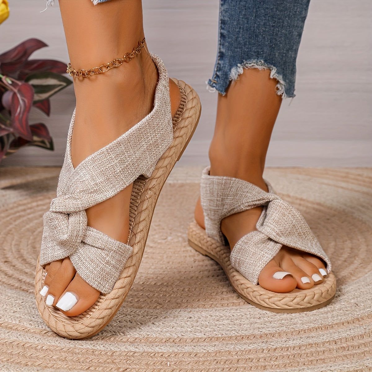 Women's Flat Strappy Sandals Breathable Fabric Cushioned Insole